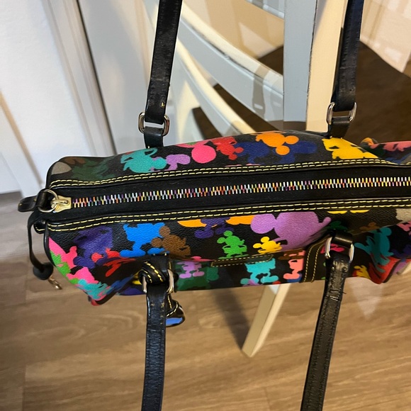 Dooney & Bourke Disney Mickey Mouse Papillon Barrel Bag - Picture 4 of 8